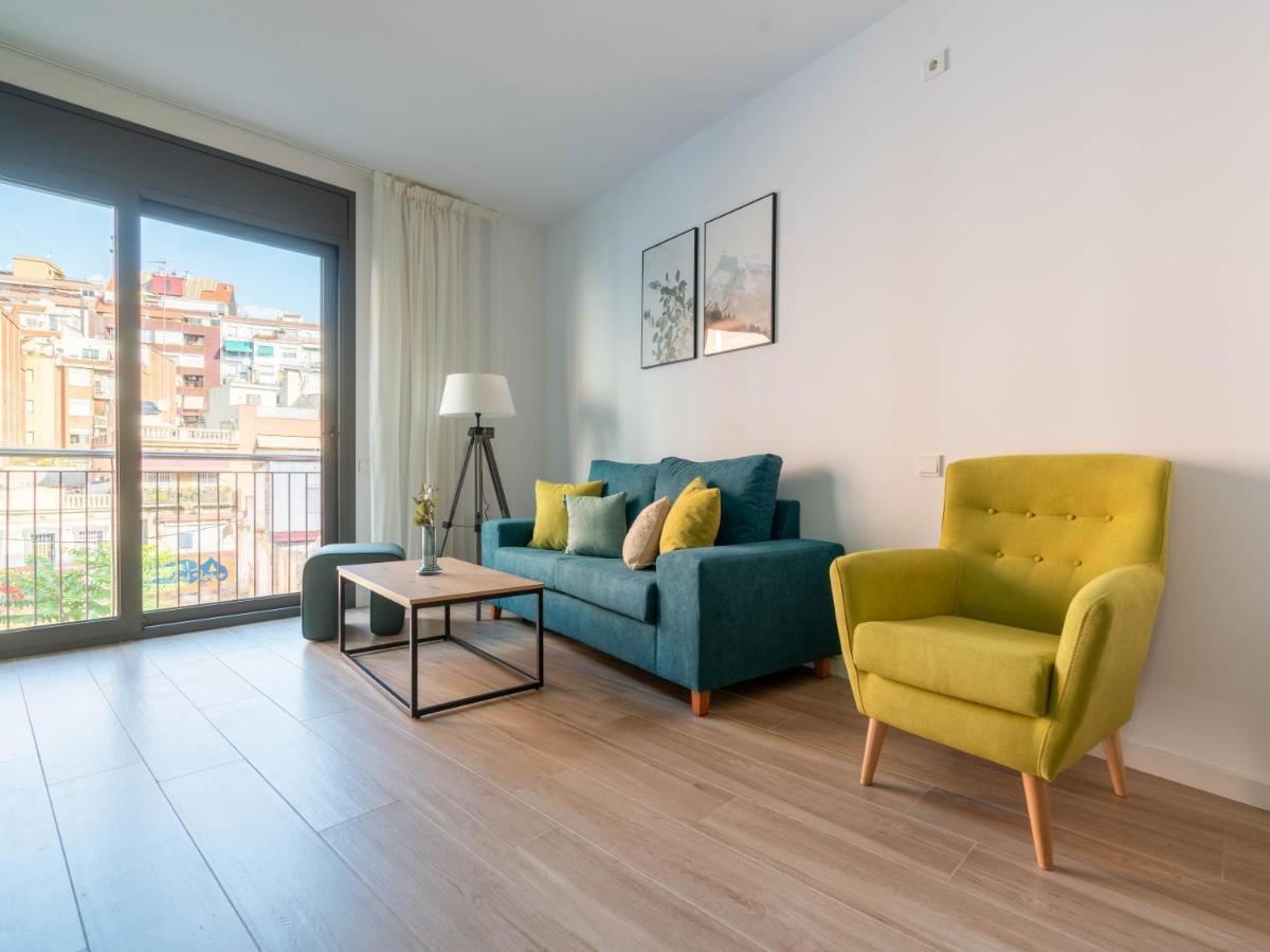 Limehome Barcelona Carrer De Besalu 90 - Estancia Temporal Bagian luar foto