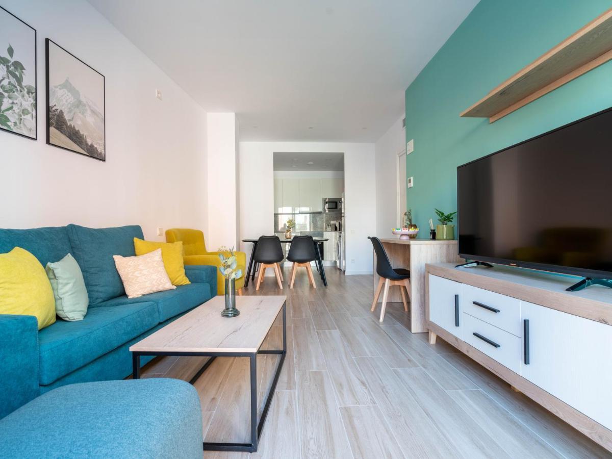Limehome Barcelona Carrer De Besalu 90 - Estancia Temporal Bagian luar foto