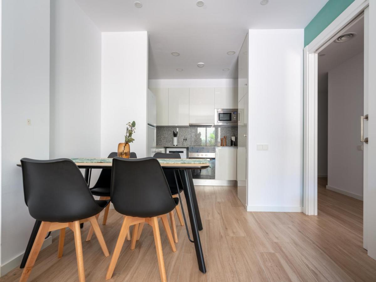 Limehome Barcelona Carrer De Besalu 90 - Estancia Temporal Bagian luar foto